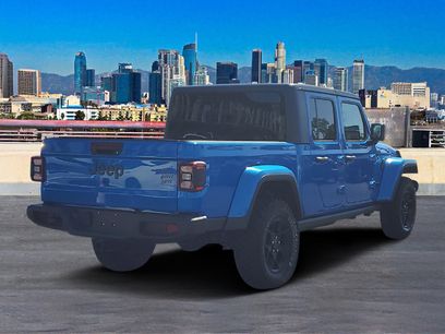 Used 2025 Jeep Gladiator Sport