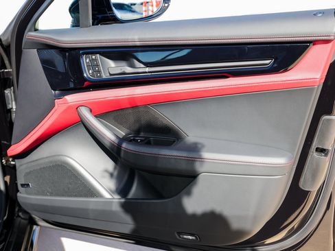 New 2026 Porsche Panamera 4S image 27