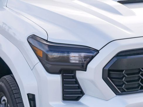 New 2026 Toyota Tacoma TRD Sport image 5