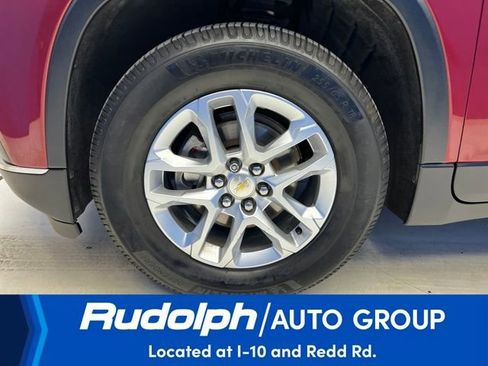 Used 2019 Chevrolet Traverse LT image 38