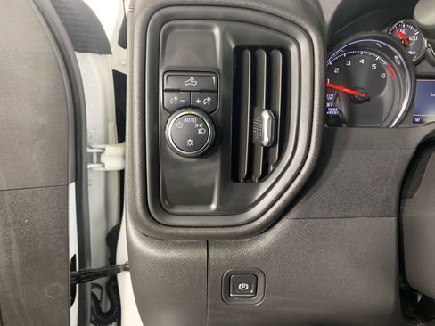 Used 2022 Chevrolet Silverado 1500 W/T w/ WT Value Package image 15