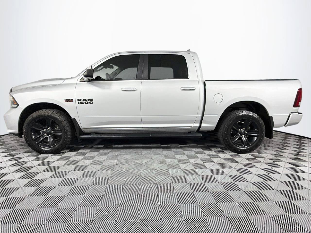 Used 2018 RAM 1500 Sport AWD/4WD image 7
