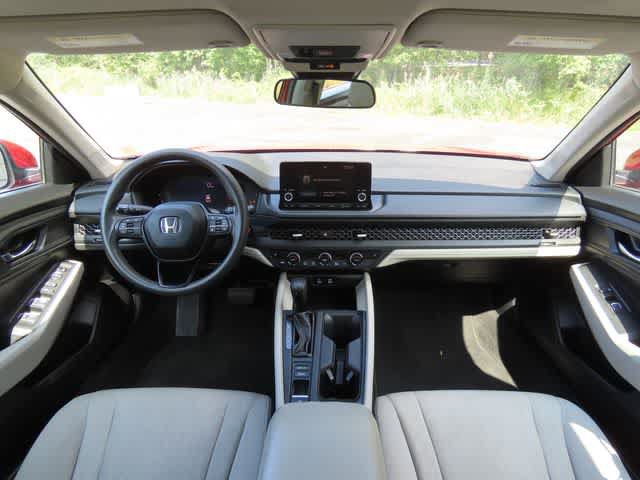 Used 2023 Honda Accord EX image 16