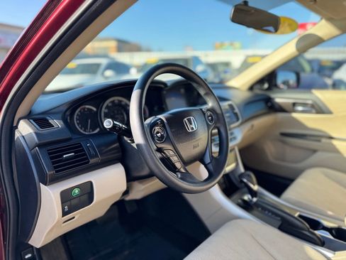 Used 2014 Honda Accord EX image 15