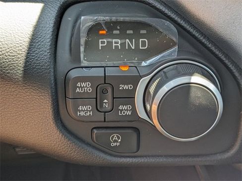 New 2025 RAM 1500 Big Horn image 28