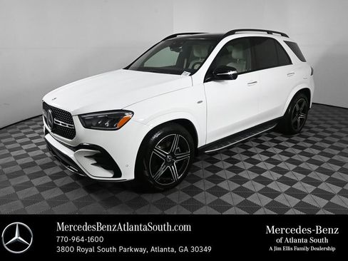 Certified 2025 Mercedes-Benz GLE 450e 4MATIC image 1