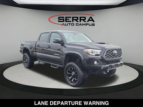 Used 2021 Toyota Tacoma TRD Sport AWD/4WD image 15