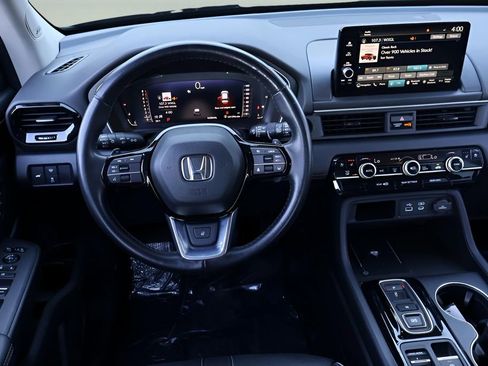 Used 2023 Honda Pilot Elite image 15