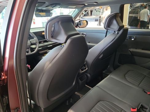 New 2027 Kia Seltos X-Line SX w/ X-Line SX Prestige Package AWD/4WD image 17