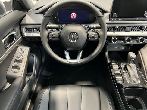 New 2025 Acura Integra image 16