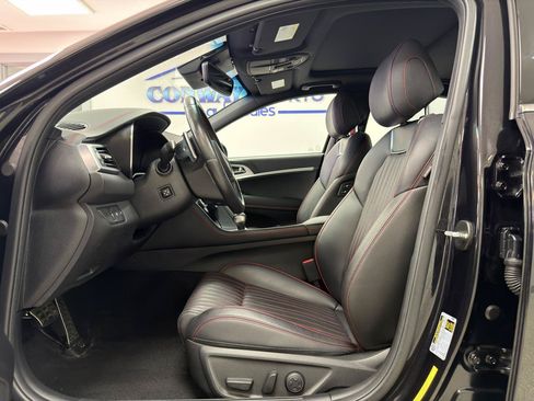 Used 2023 Genesis G70 2.0T w/ Sport Prestige Package AWD/4WD image 9