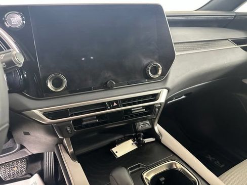 Used 2023 Lexus RX 350 Premium w/ Accessory Package AWD/4WD image 16