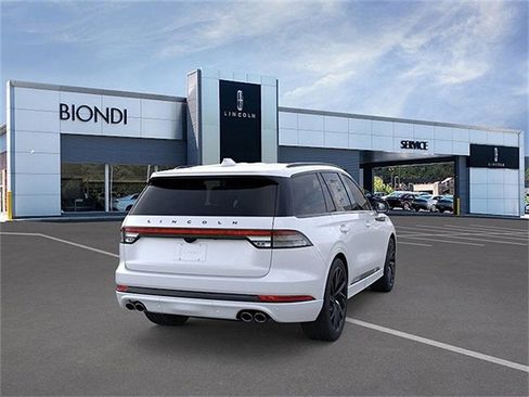 New 2026 Lincoln Aviator Black Label image 8