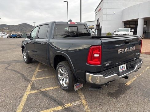 New 2026 RAM 1500 4x4 Crew Cab image 8