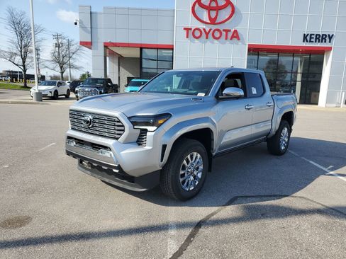 New 2026 Toyota Tacoma Limited AWD/4WD image 2