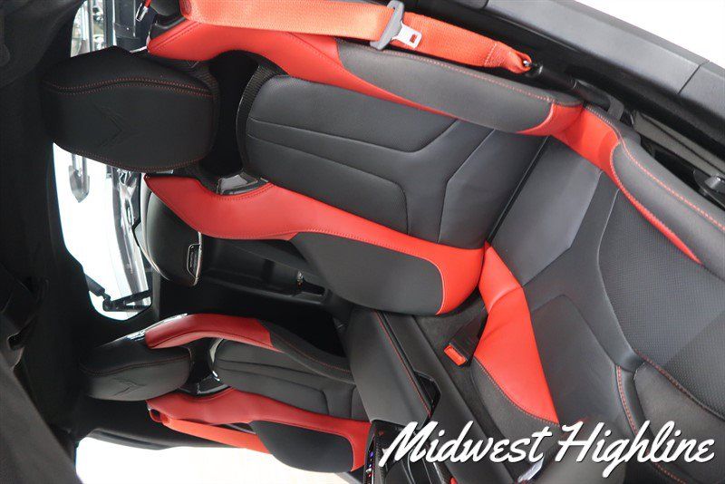 Used 2024 Chevrolet Corvette Z06 w/ Z07 Performance Package RWD image 30
