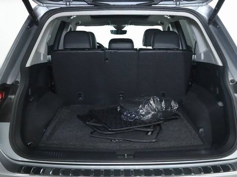 Certified 2022 Volkswagen Tiguan SE AWD/4WD image 33