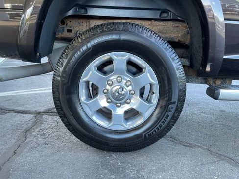 Used 2017 RAM 2500 Big Horn AWD/4WD image 32
