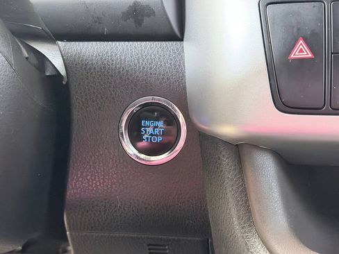 Used 2018 Toyota Highlander XLE FWD image 47