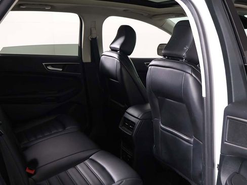 Used 2022 Ford Edge SEL w/ Convenience Package image 28