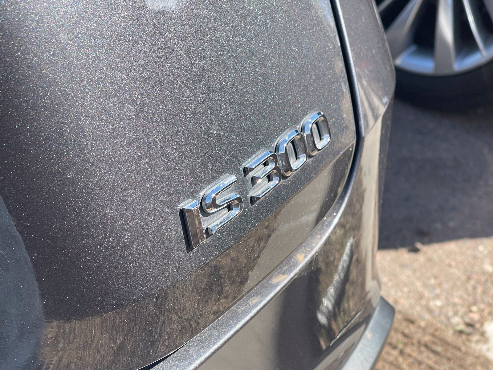 Used 2022 Lexus IS 300 RWD image 8