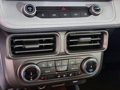 Used 2023 Ford Maverick Lariat w/ Lariat Luxury Package AWD/4WD image 20