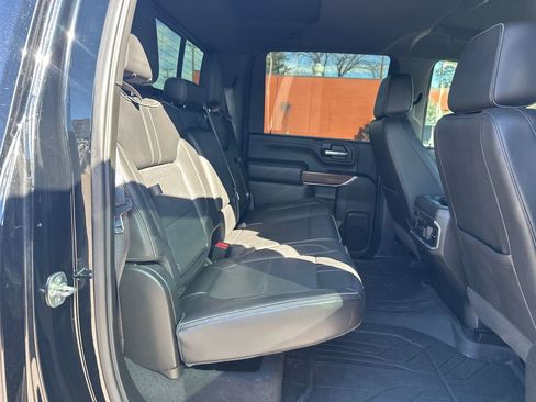 Used 2020 Chevrolet Silverado 3500 High Country image 14