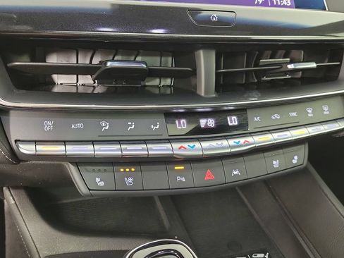 Used 2022 Cadillac CT5 Premium Luxury RWD image 27