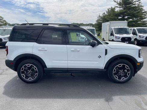 Used 2025 Ford Bronco Sport Outer Banks w/ Outer Banks Tech Package+ AWD/4WD image 6