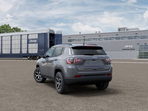 New 2026 Jeep Compass Limited AWD/4WD image 3