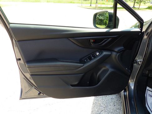 Used 2023 Subaru Crosstrek 2.0i Premium image 20