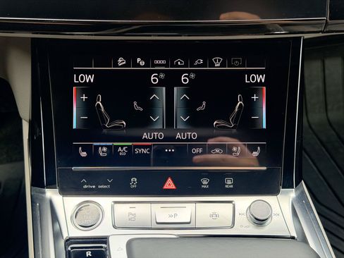 Certified 2024 Audi Q8 e-tron Prestige w/ Prestige Package AWD/4WD image 36