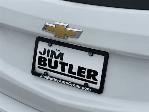 Used 2023 Chevrolet Equinox LT image 30