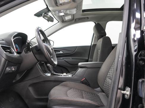 Used 2018 Chevrolet Equinox LT w/ Sun & Infotainment Package AWD/4WD image 22