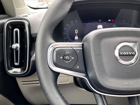 Certified 2023 Volvo XC40 B5 Plus w/ Climate Package image 11