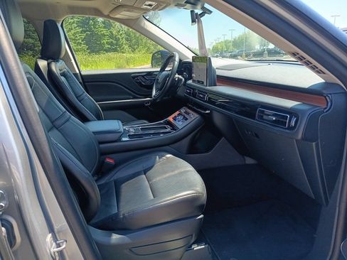 Used 2023 Lincoln Aviator Reserve AWD/4WD image 17