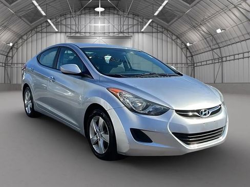 Used 2013 Hyundai Elantra GLS FWD image 7