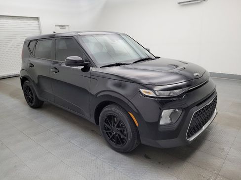 Used 2021 Kia Soul S image 11