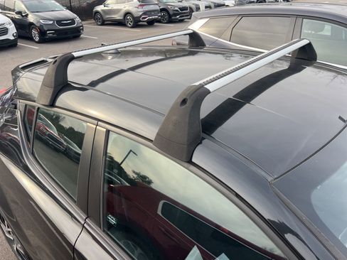 Used 2021 Toyota C-HR XLE image 11