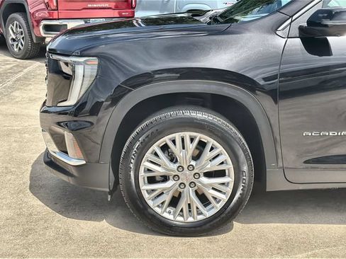 Certified 2026 GMC Acadia Elevation w/ Elevation Premium Package FWD image 32