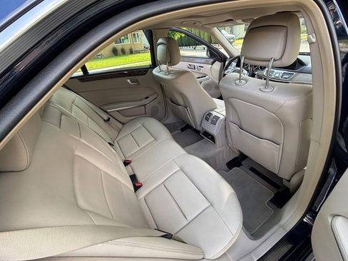 Used 2014 Mercedes-Benz E 350 Sedan image 36