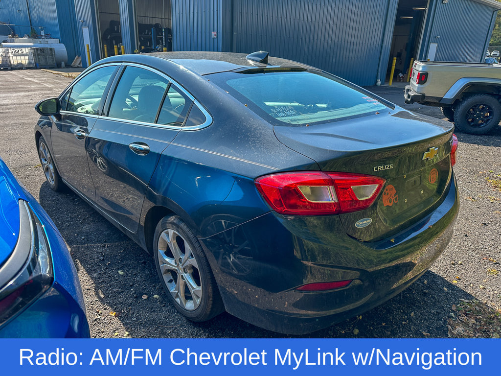 Used 2017 Chevrolet Cruze Premier FWD image 5