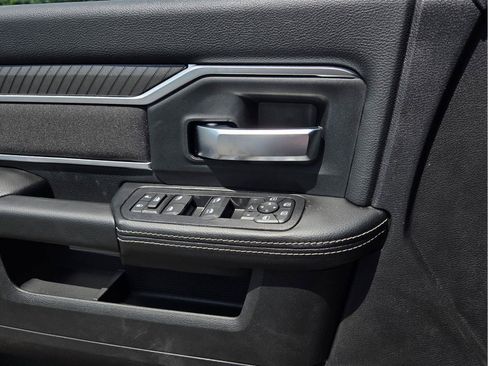 New 2026 RAM 2500 Big Horn AWD/4WD image 14