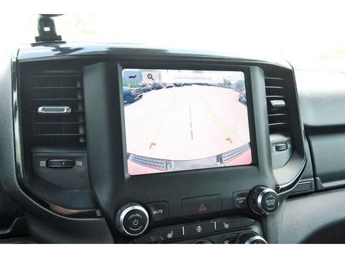 Used 2022 RAM 1500 Big Horn w/ Built-to-serve Edition image 23