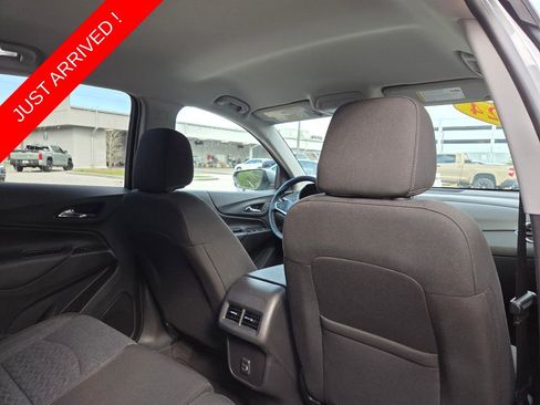 Used 2024 Chevrolet Equinox LT FWD image 16