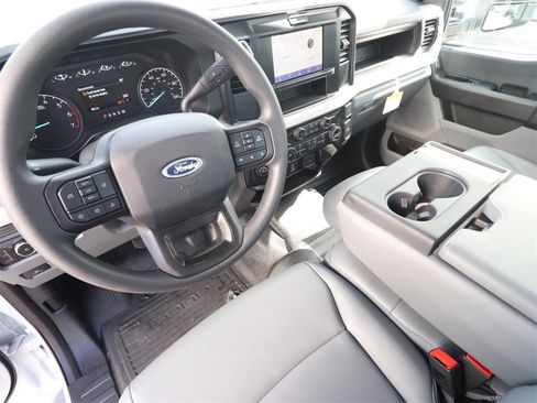 New 2026 Ford F250 XL w/ XL Chrome Package image 8