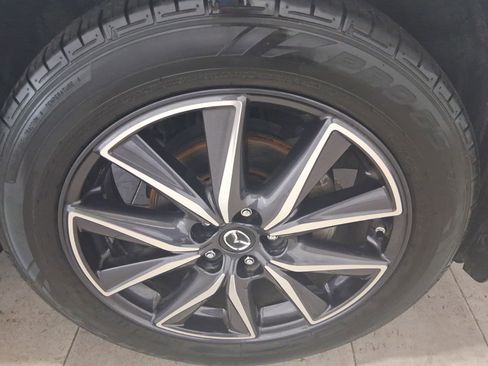 Used 2018 MAZDA CX-5 Touring w/ Preferred Equipment Package image 11