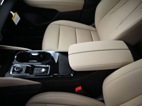 New 2026 Buick Envision Preferred image 17