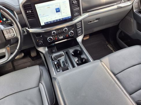 Used 2021 Ford F150 Lariat w/ Equipment Group 502A High image 10