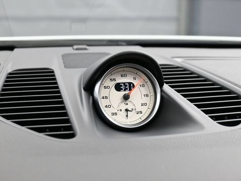 Certified 2019 Porsche 911 Targa 4 AWD/4WD image 20